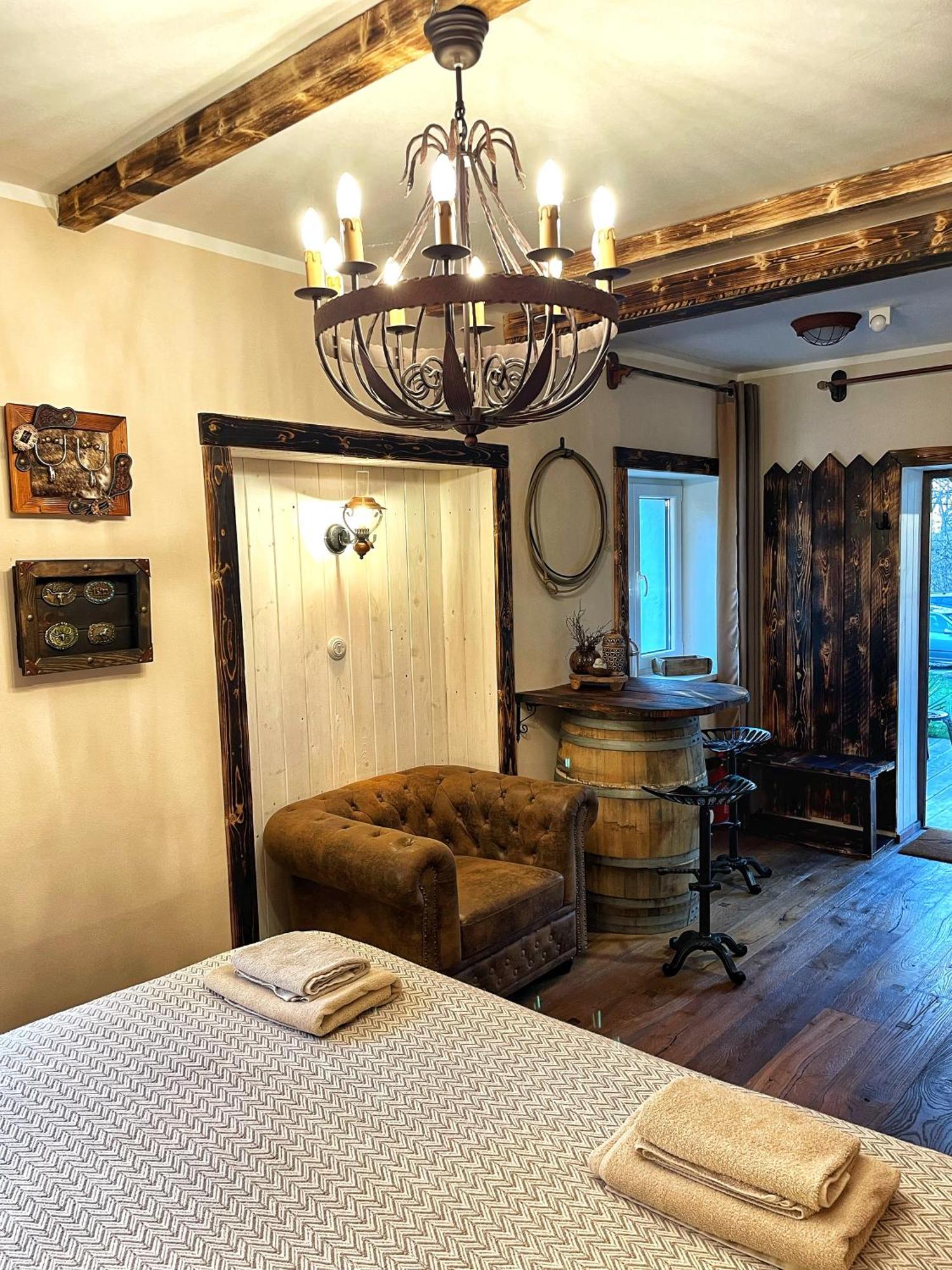Trapani House & Camp